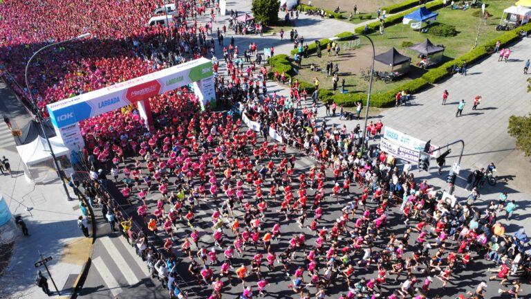 Alrededor de 14 mil deportistas se sumaron a la Maratón organizada por la UNLP