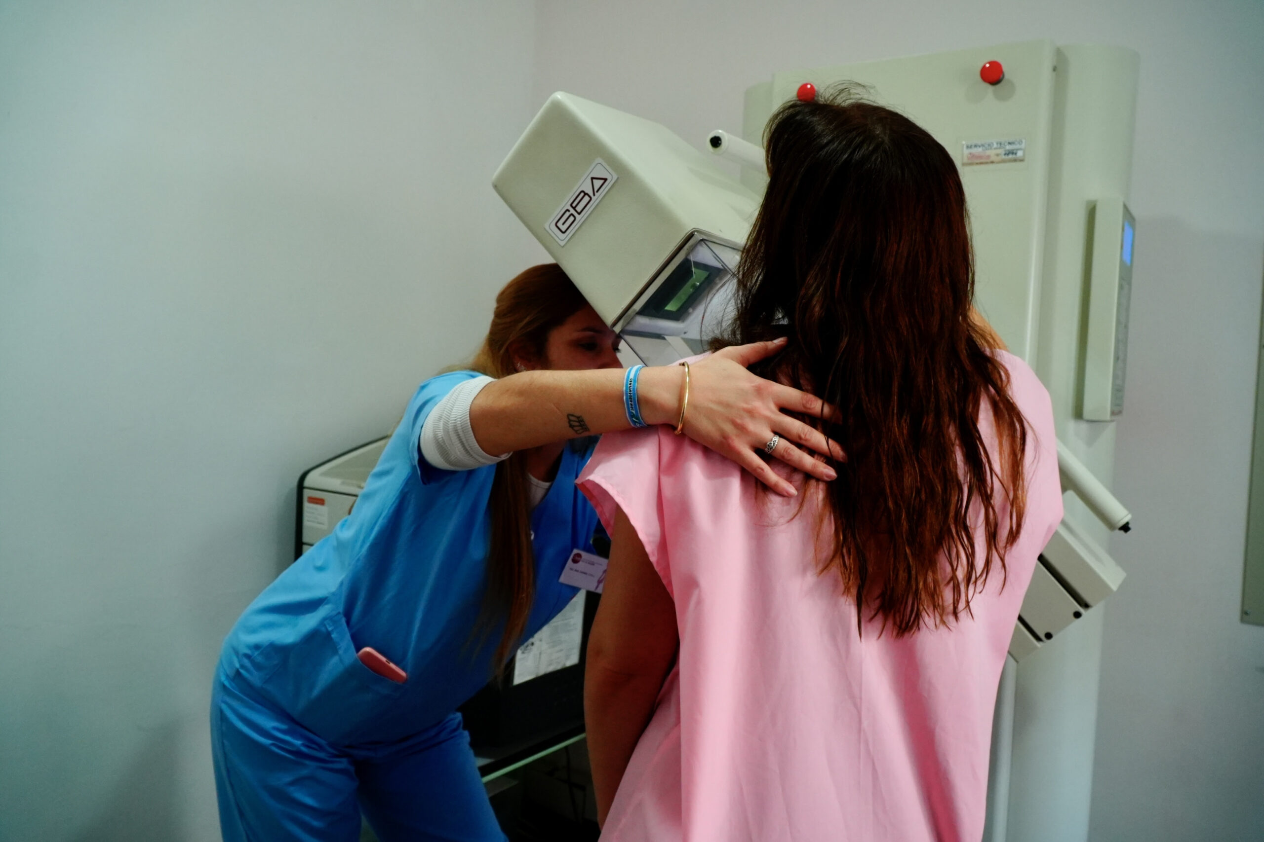 Más de 10 mil mujeres ya se han realizado estudios gratuitos para prevenir el cáncer de mama