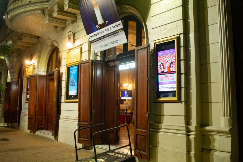 TEATRO COLISEO PODESTÁ (1)