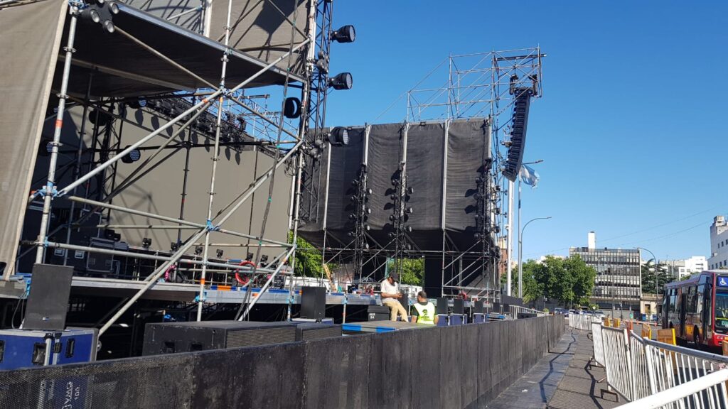 ANIVERSARIO LA PLATA - CATEDRAL - PLAZA MORENO (2)