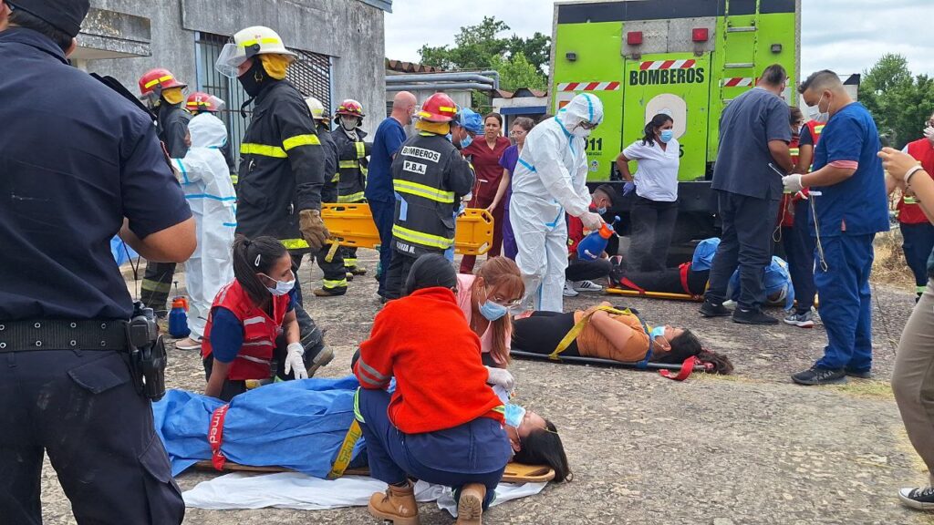 SIMULACRO HOSPITAL DE ROMERO (16)
