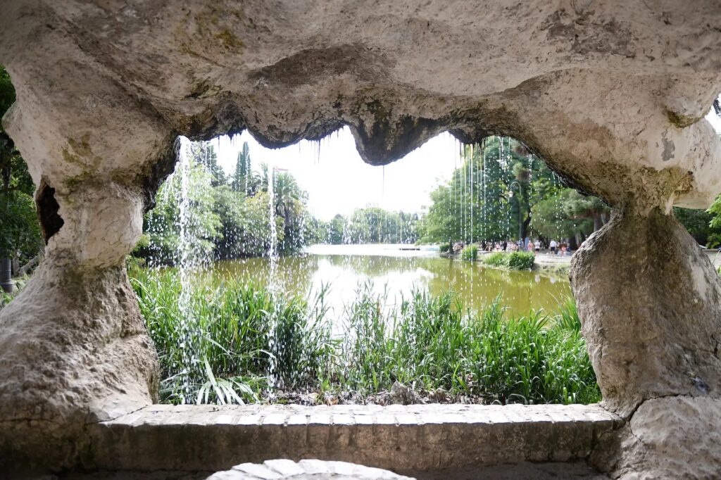 gruta-del-bosque-2jpg