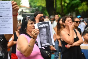 marcha-kim-gomez-3jpeg