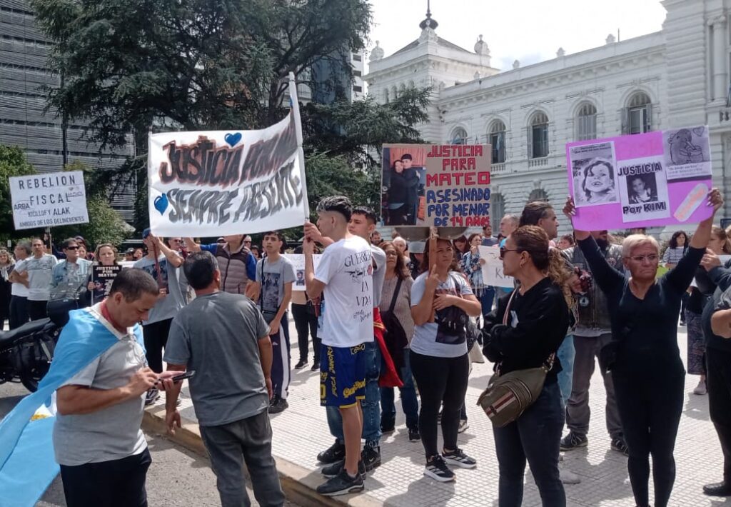 MARCHA-INSEGURIDAD-FOTO-SINLIMITES