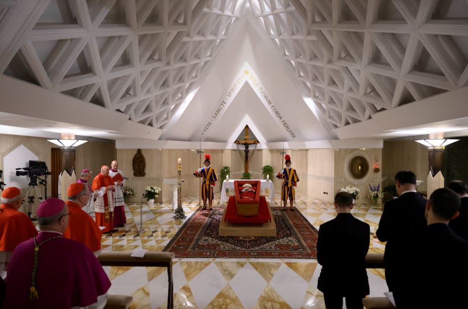 FERETRO-PAPA-FRANCISCO-1