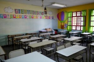 paro-docente-aulas-vacias-4jpg