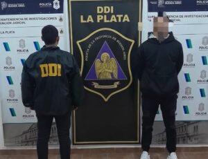 DETENIDO-SUPER-CHINO-SAN-CARLOS