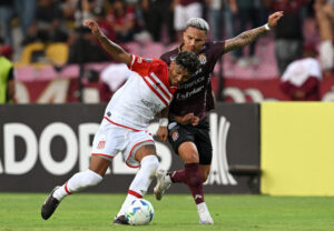 Estudiantes vs Carabobo