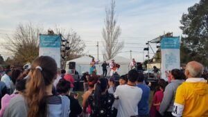 FESTEJOS ABASTO PLAZA VIRGEN DE ITATI (1)