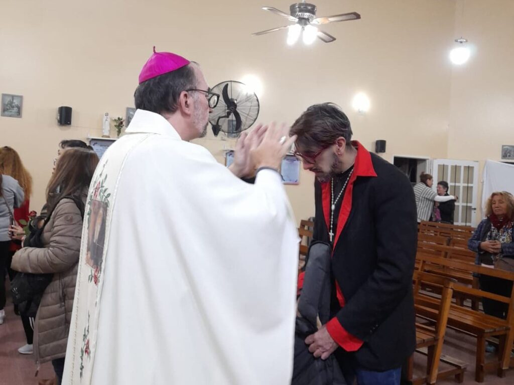 PARROQUIA SANTA RITA 520 Y 154 (1)