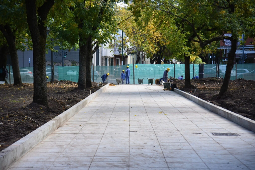 PLAZA-ROCHA-