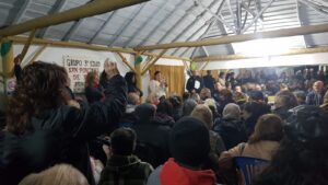 REUNIÓN VECINAL PARA PEDIR SEGURIDAD EN ABASTO (4)