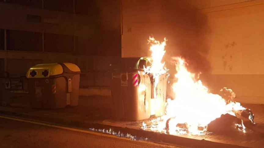 CONTENEDOR-ENCENDIDO