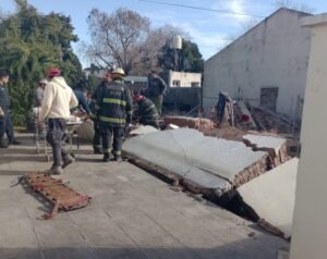 DERRUMBE HERNANDEZ BOMBEROS