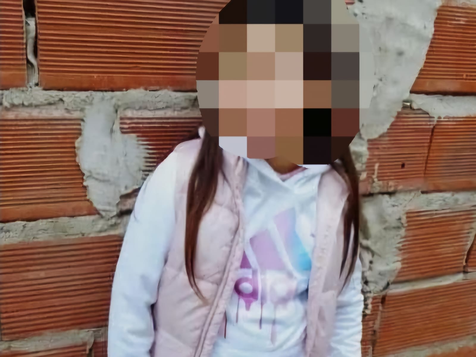 Una nena de 10 años fue secuestrada por su padre y abandonada en Av ...