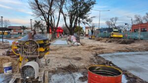 OBRA PLAZA DE LA MADRE 137 Y 60 (2)