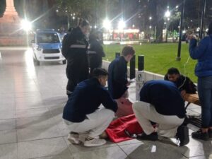 PERSONA ATENDIDA EN PLAZA ITALIA