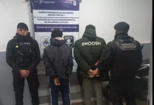 los hornos detenidos robo auto