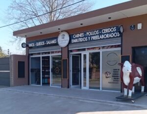 CARNICERÍA VIEJA ESQUINA NUEVO LOCAL (1)