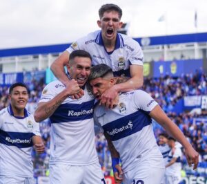 Victoria de Gimnasia en Mendoza