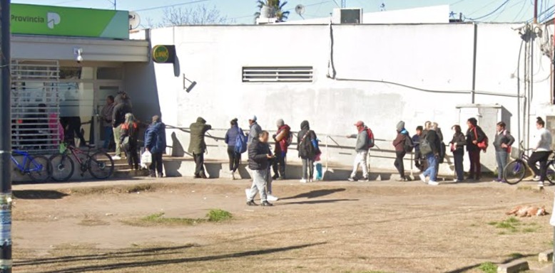 BANCO DE OLMOS