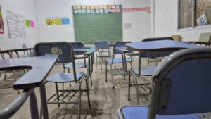 BANCOS VACÍOS AULA UNLP (1)