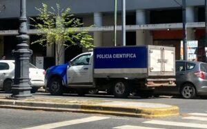 POLICIA CIENTIFICA - MUJER FALLECIDA -