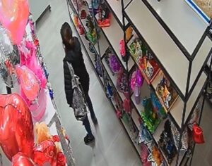 ROBO-PASTELERIA-ABASTO 208 entre 524 Y 525