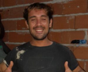 Alberto Barrios -busqueda - joven romero