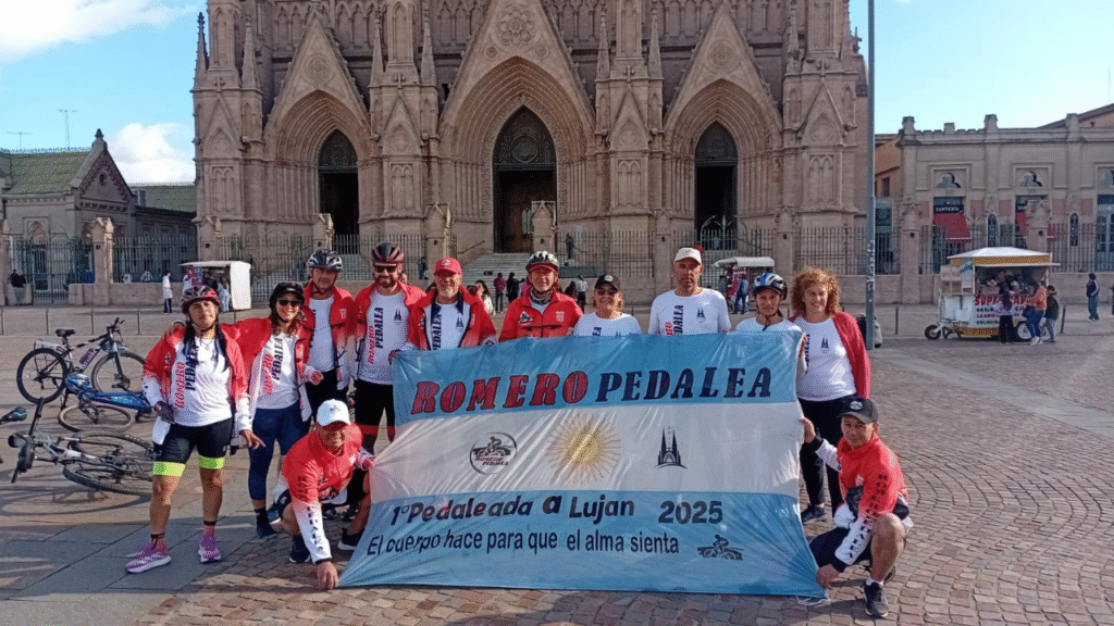 ROMERO PEDALEA CICLISTAS LUJÁN