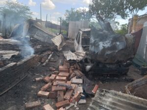 INCENDIO EN 138 Y 511 (4)