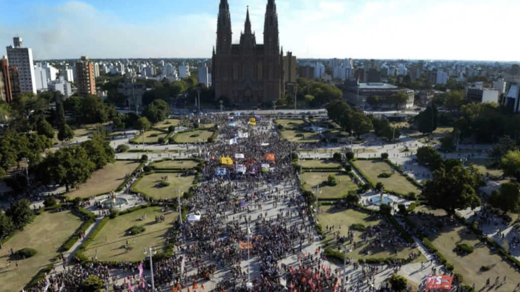 PLAZA MORENO NI UNA MENOS