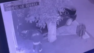 intento-robo-arturo-seguí-151 entre 410 y 411