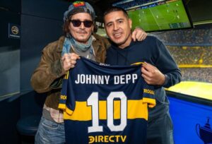 johnny-depp-y-roman-riquelme-2138715