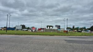 CARTEL DE BIENVENIDA A LA PLATA RUTA 36 Y 44 (2)