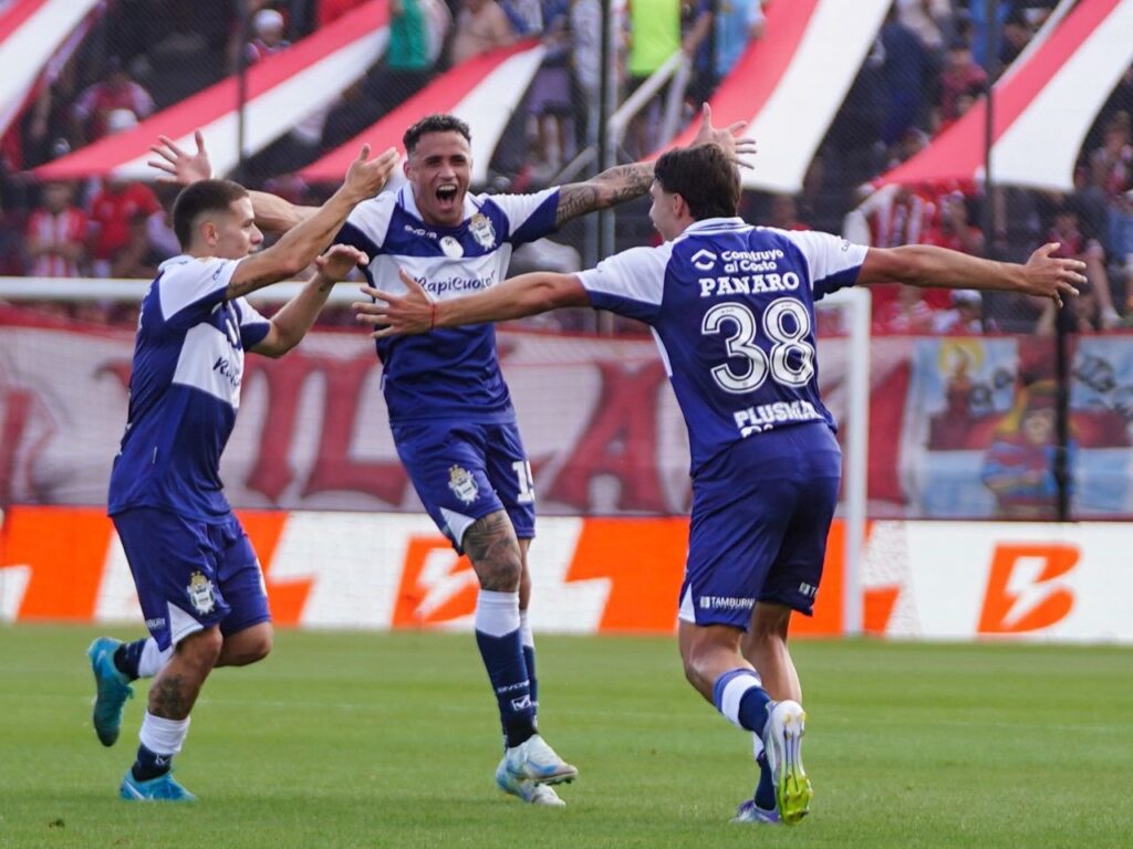 GIMNASIA TRIUNFO BARRACAS