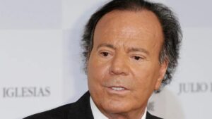 JULIO-IGLESIAS