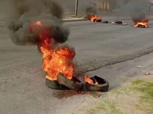 MANIFESTACIÓN CORTE DE CALLE