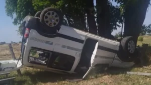 choque-vuelco-mujer-herida-167-35