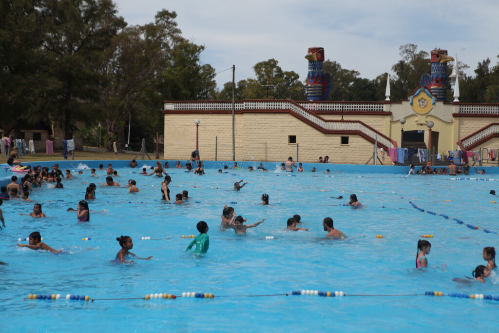 colonia-municipal-republica-de-los-ninos