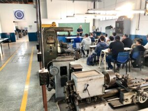 CURSOS GRATUITOS UOM (1)