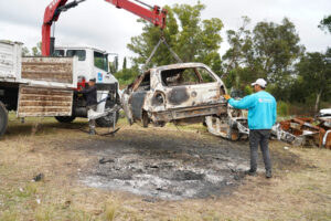 AUTOS-REMOVIDOS-QUEMADOS-ABANDONADOS-LA-PLATA