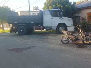 CHOQUE-JOVEN-HERIDO-CAMION-522-135-136