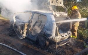 AUTO-INCENDIADO-ARTURO-SEGUÍ