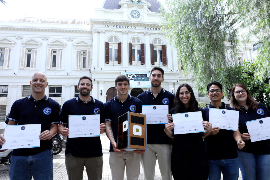 RECONOCIMINETO POR EL SATELITE ATENEA UNLP