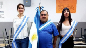 carlos-ulloa-redes-superacion-estudio-viral