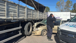 ACCIDENTE AV 520 ENTRE 197 Y 200