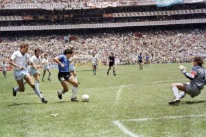 GOL-DEL-SIGLO-MARADONA-HOMENAJE