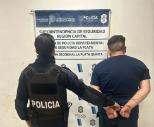 DETENIDO-MANTECOSO-ALTO-PRONTUARIO-