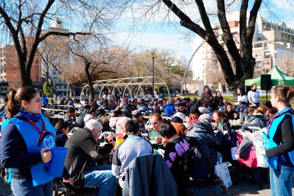 JORNADA SOLIDARIA PARA PERSONAS EN SITUACIÓN DE CALLE